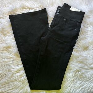 American Eagle Dream Stretch Super High-Rise Flare Jeans Extra Long Size 4 Black
